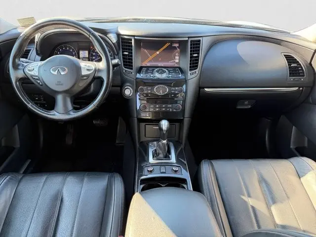 2017 INFINITI QX70 - $21,995