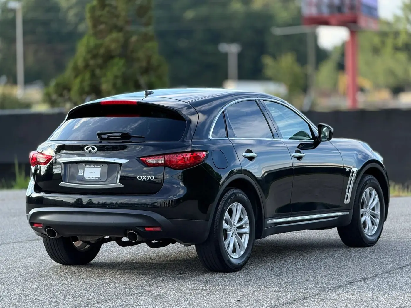 2017 INFINITI QX70 - $8,950