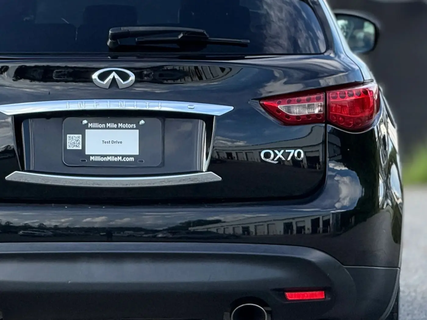 2017 INFINITI QX70 - $8,950