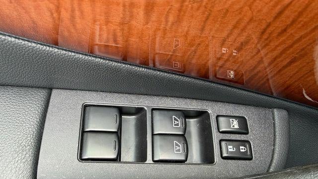 2015 INFINITI QX70 Base