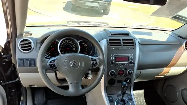 2012 Suzuki Grand Vitara Premium