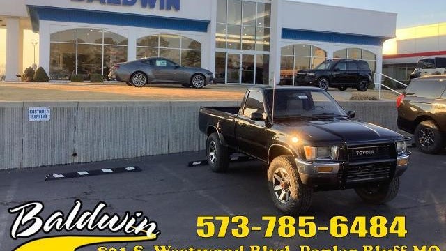 Preowned 1989 Toyota Pickup Deluxe for Sale