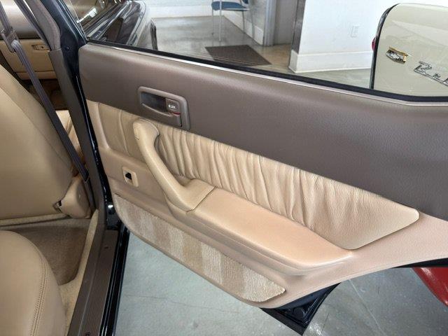 1990 Lexus ES - $23,999