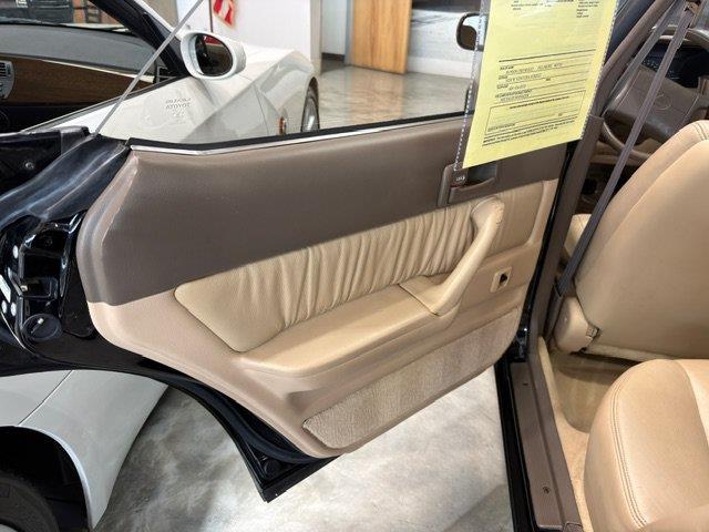 1990 Lexus ES - $23,999