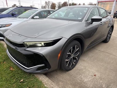 2025 Toyota Crown AWD XLE 4DR Sedan