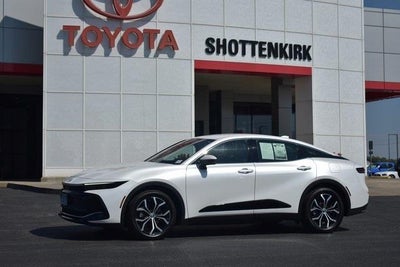 2023 Toyota Crown AWD XLE 4DR Sedan