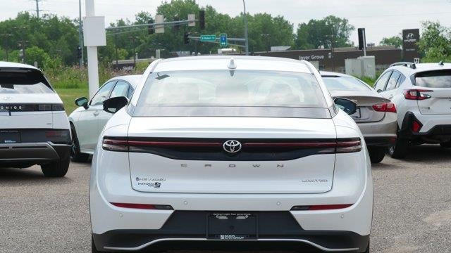 2024 Toyota Crown XLE
