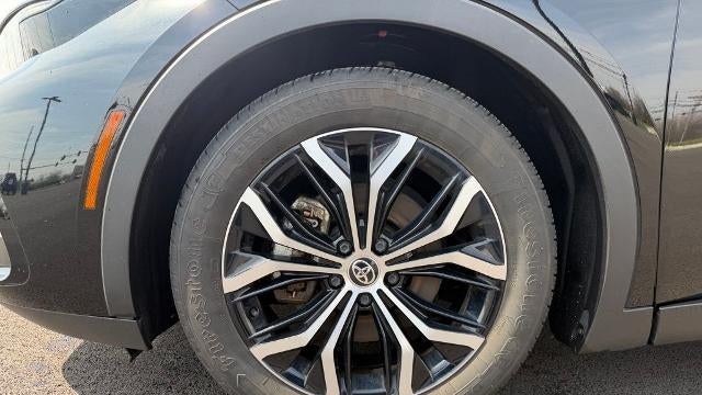 2023 Toyota Crown XLE