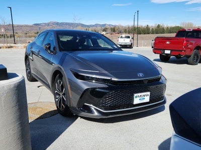 2023 Toyota Crown AWD XLE 4DR Sedan