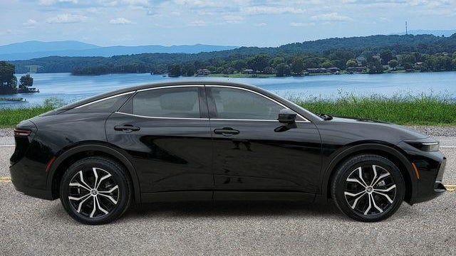 2024 Toyota Crown XLE