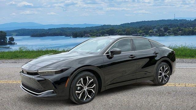 2024 Toyota Crown XLE