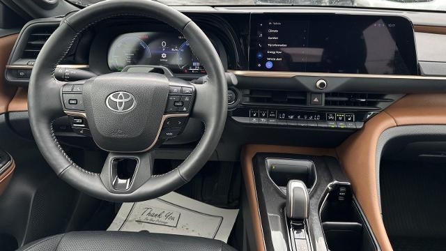 2025 Toyota Crown XLE