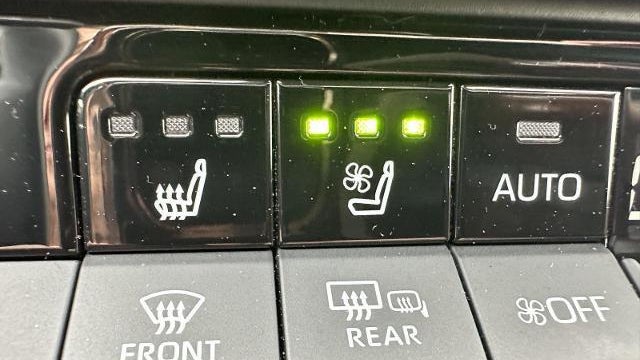 2025 Toyota Crown XLE