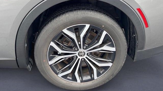 2023 Toyota Crown XLE