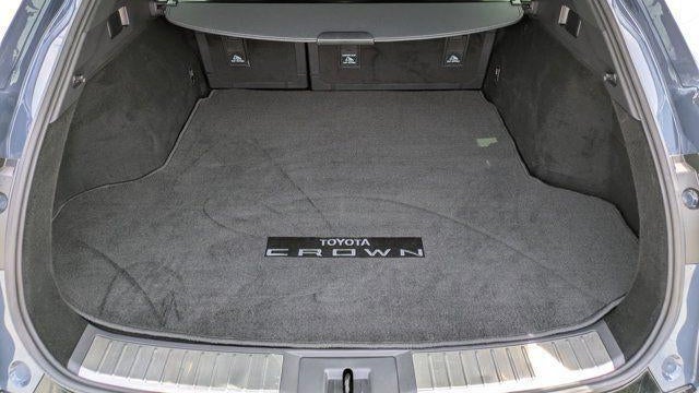 2025 Toyota Crown Signia XLE