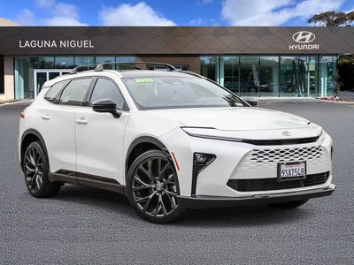 2025 Toyota Crown Signia AWD Limited 4DR Crossover
