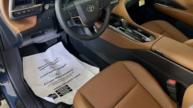 2026 Toyota Crown Signia Limited