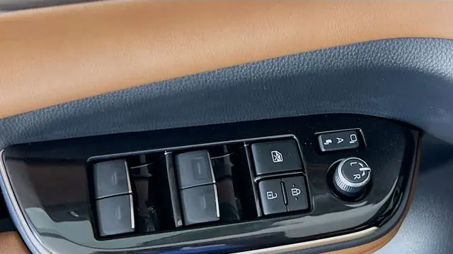 2026 Toyota Crown Signia Limited