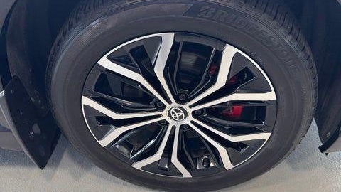 2025 Toyota Crown Signia 