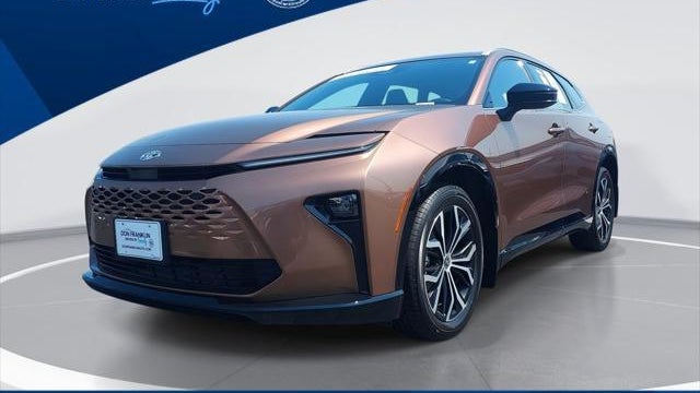 Preowned 2025 Toyota Crown Signia XLE for Sale