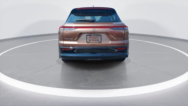 2025 Toyota Crown Signia XLE