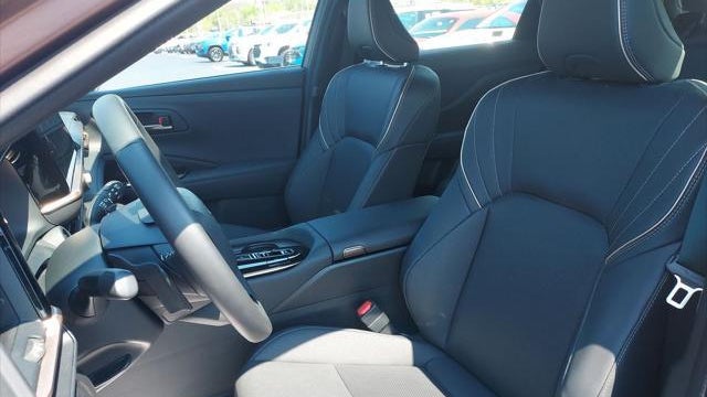 2025 Toyota Crown Signia XLE