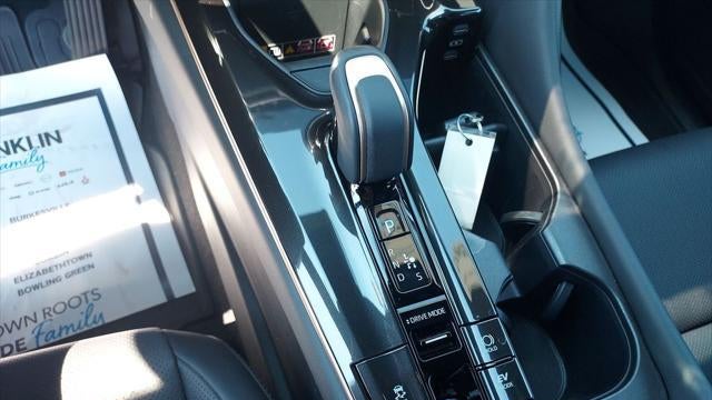 2025 Toyota Crown Signia XLE