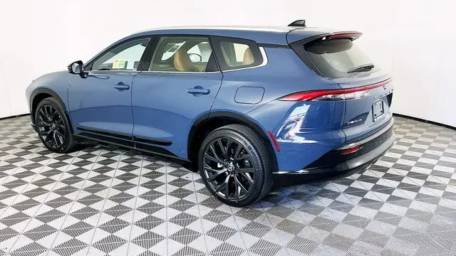 2026 Toyota Crown Signia Limited
