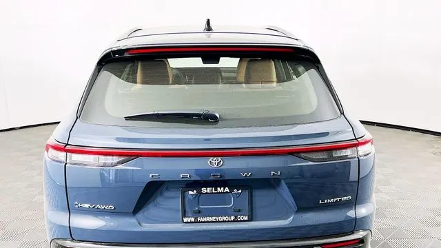 2026 Toyota Crown Signia Limited