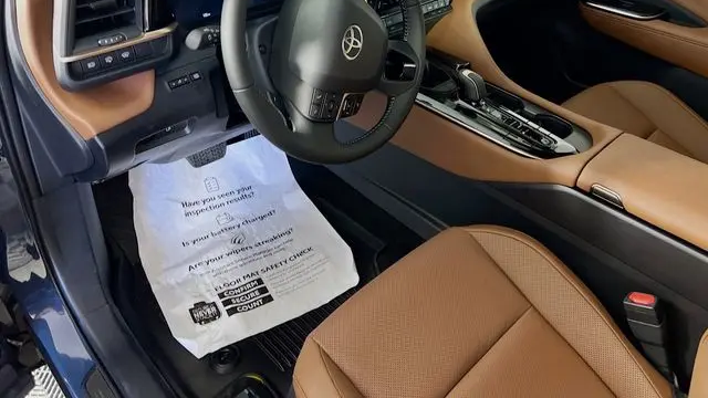 2026 Toyota Crown Signia Limited