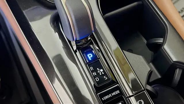 2026 Toyota Crown Signia Limited