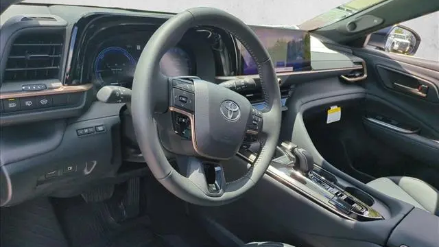 2026 Toyota Crown Signia Limited