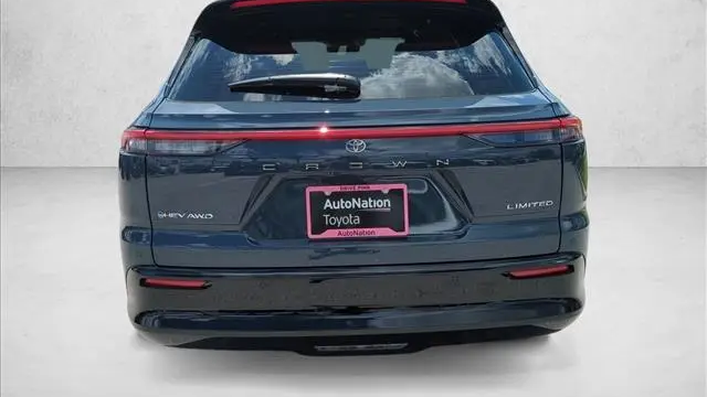 2026 Toyota Crown Signia Limited