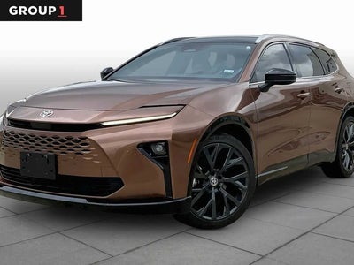 Photo of a 2025 Toyota Crown Signia AWD XLE 4DR Crossover for sale