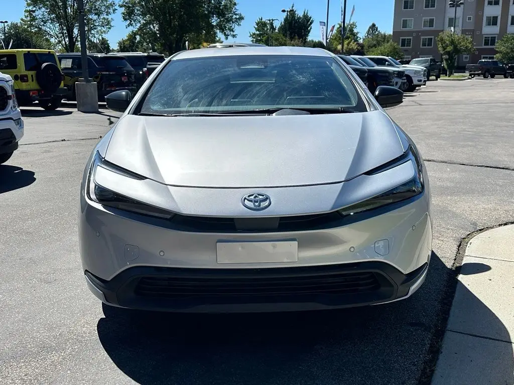 2025 Toyota Prius - $29,625