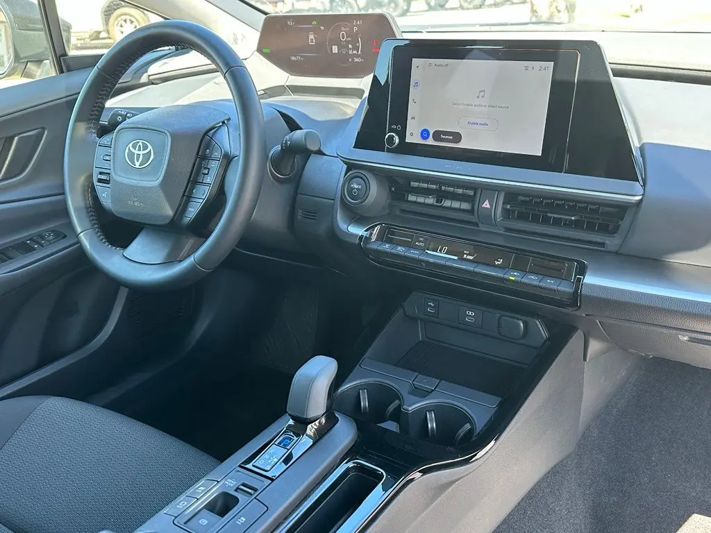 2025 Toyota Prius - $29,625