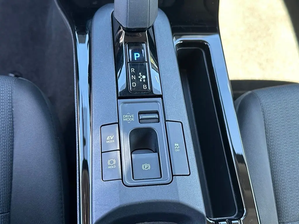 2025 Toyota Prius - $29,625