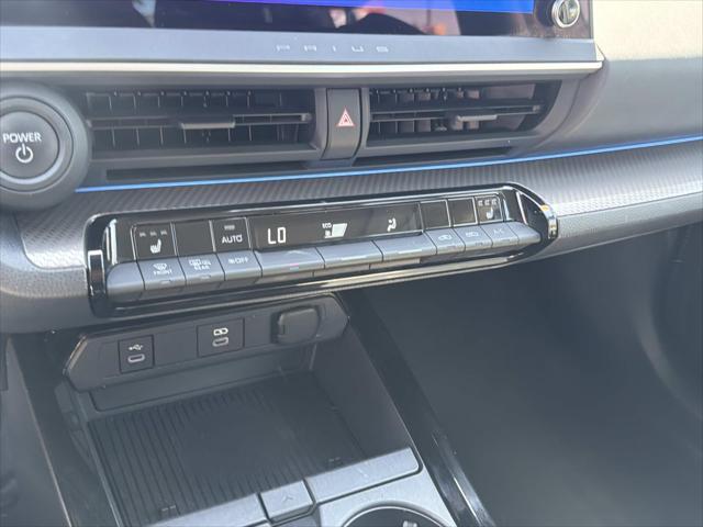 2024 Toyota Prius - $27,998