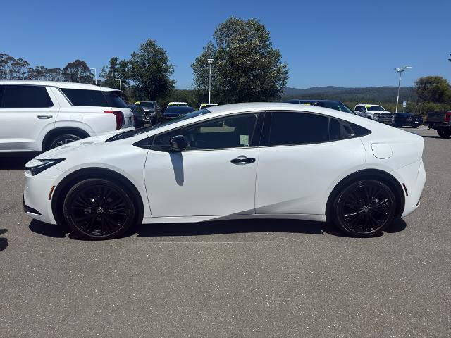 2025 Toyota Prius - $33,000