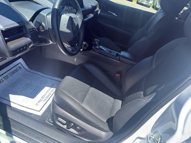 2025 Toyota Prius - $33,000
