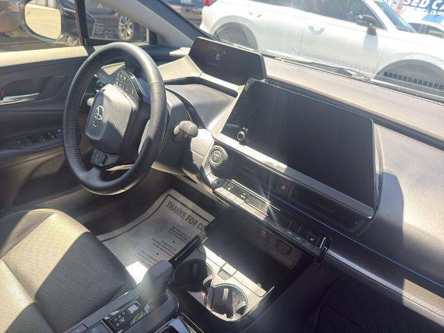 2025 Toyota Prius - $33,000