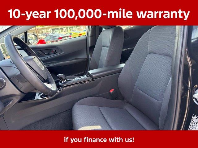2025 Toyota Prius - $29,999