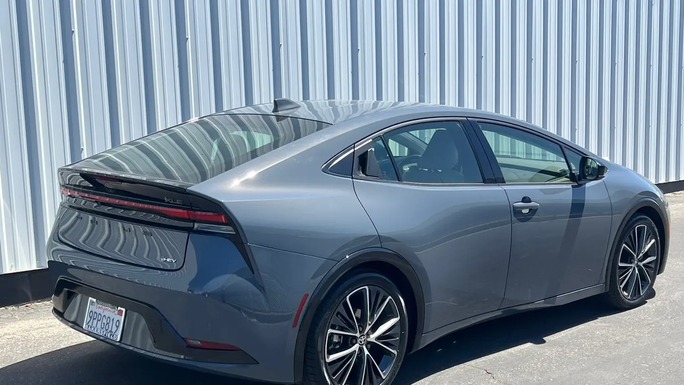 2024 Toyota Prius LE