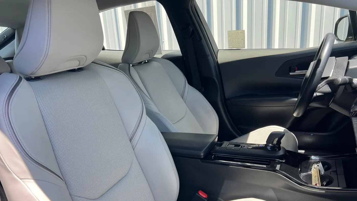 2024 Toyota Prius LE