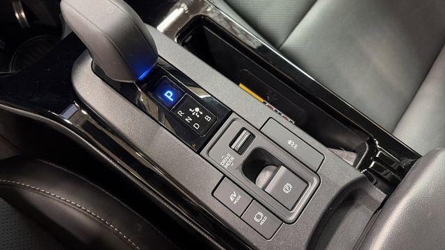2025 Toyota Prius XLE