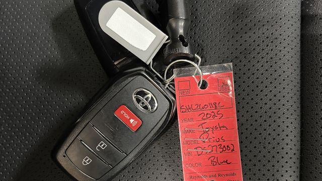 2025 Toyota Prius XLE