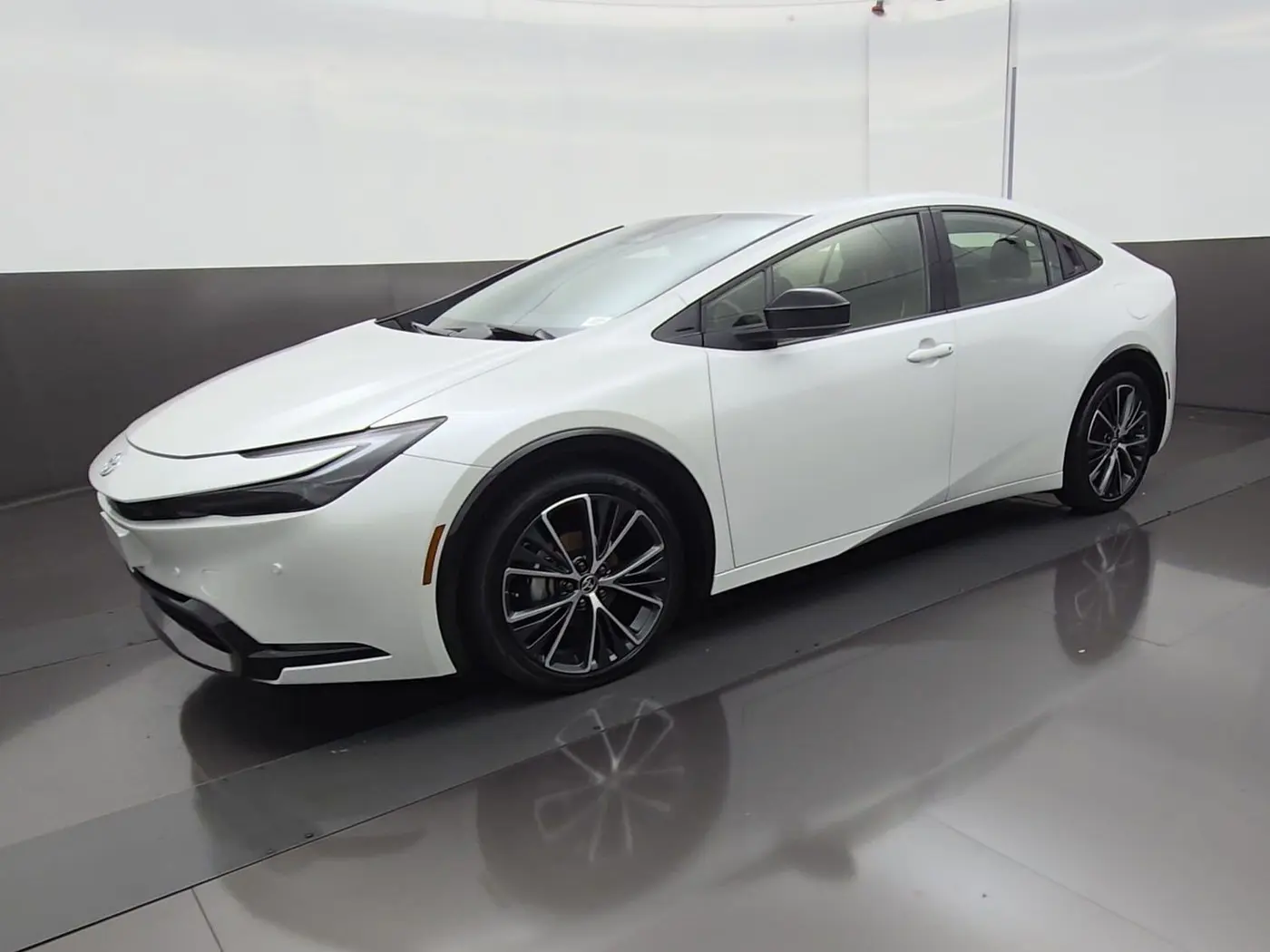 2025 Toyota Prius - $31,553