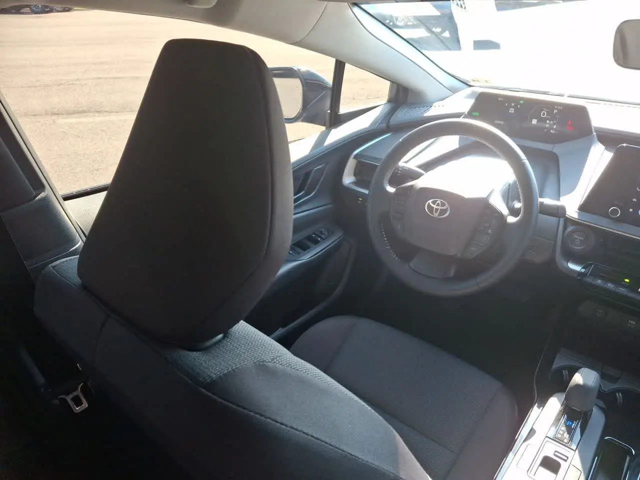 2023 Toyota Prius - $26,949