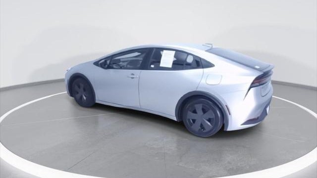 2023 Toyota Prius LE