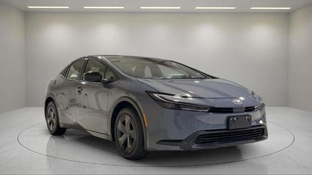 2025 Toyota Prius - $29,995